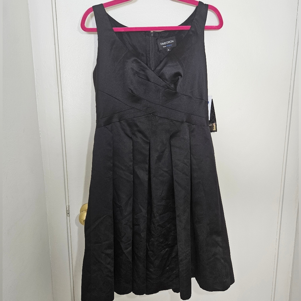 Vintage 90s black  David Dixon "little black dress" Size 6. NWT. Made In Canada